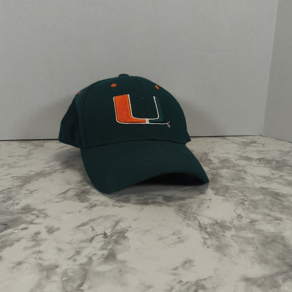 Miami Hurricanes Zephyr Green/Orange Hat , Size 7